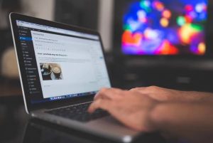 jenis headline menjual